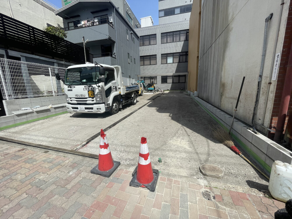 施工中